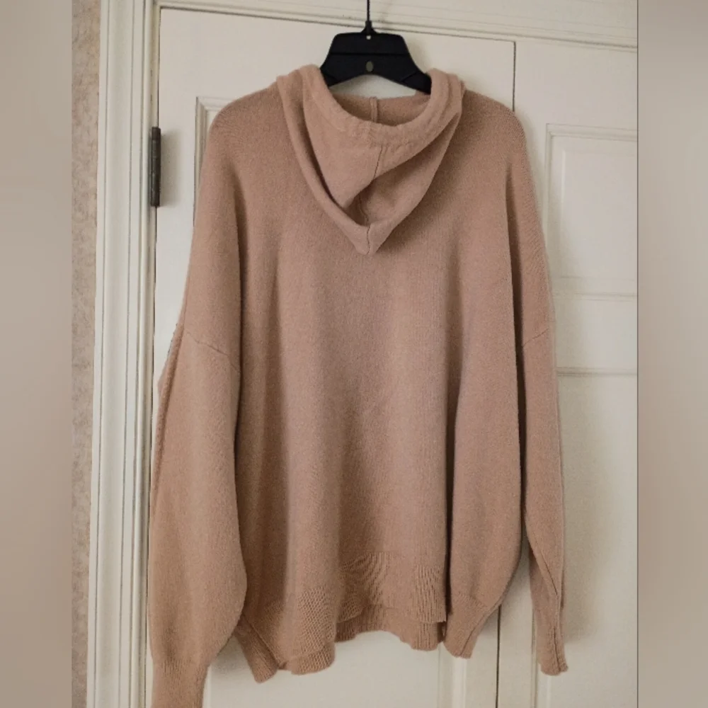 MOEWY Tan Sequin Star Hoodie hoodie swaeter.Fit XL or XXL - Picture 2 of 8